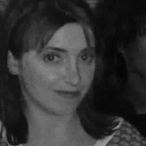 DeirdreProfilePicBW300x300